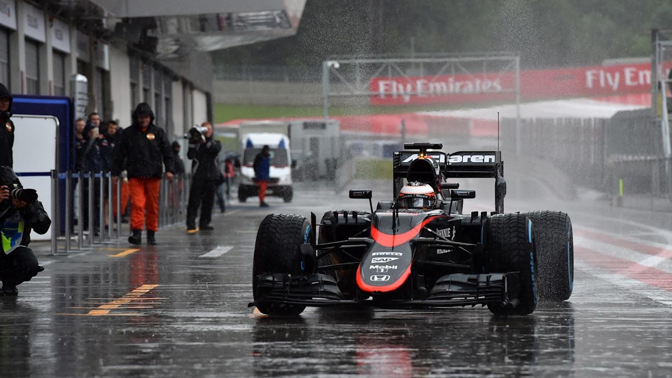 Stoffel Vandoorne (BEL) McLaren MP4-30 at Formula One Testing, Day One, Spielberg, Austria, Tuesday 23 June 2015. © Sutton Motorsport Images