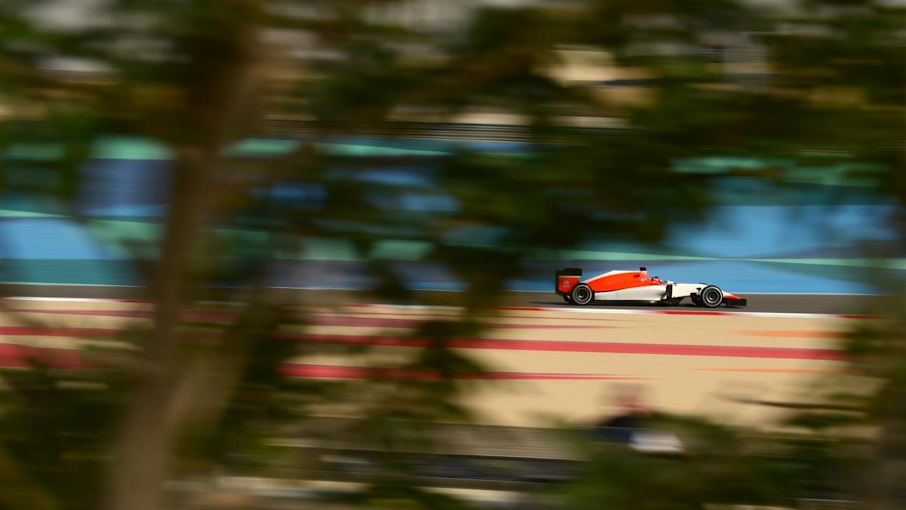 Will Stevens (GBR) Marussia at Formula One World Championship, Rd4, Bahrain Grand Prix Practice, Bahrain International Circuit, Sakhir, Bahrain, Friday 17 April 2015. © Sutton Motorsport Images