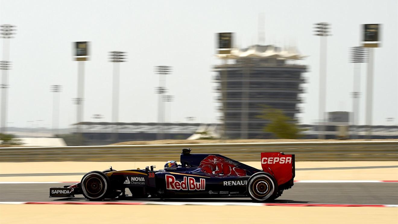 Max Verstappen (NDL) Scuderia Toro Rosso STR10 at Formula One World Championship, Rd4, Bahrain Grand Prix Practice, Bahrain International Circuit, Sakhir, Bahrain, Friday 17 April 2015. © Sutton Motorsport Images