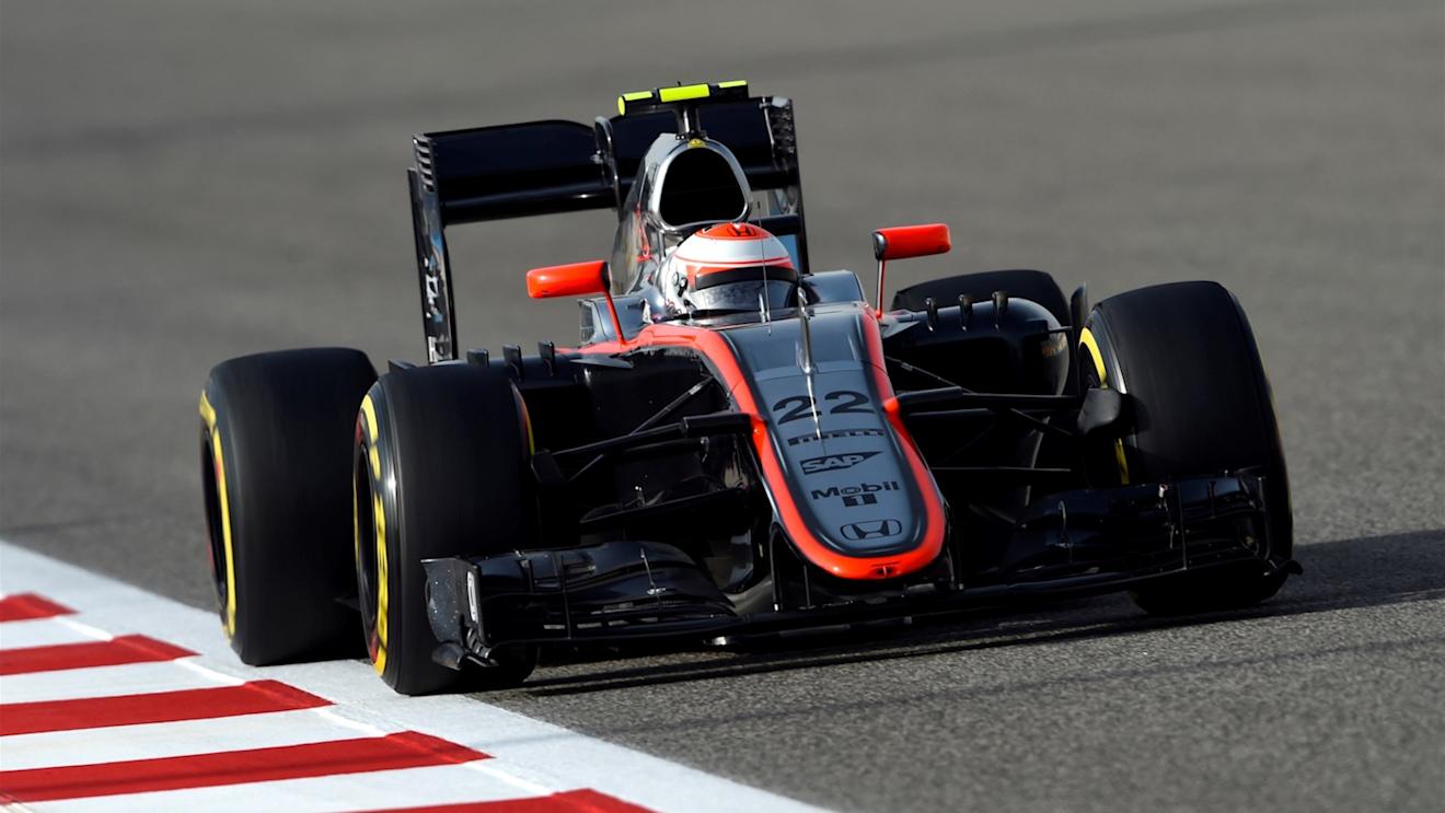 Jenson Button (GBR) McLaren MP4-30 at Formula One World Championship, Rd4, Bahrain Grand Prix Qualifying, Bahrain International Circuit, Sakhir, Bahrain, Saturday 18  April 2015. © Sutton Motorsport Images