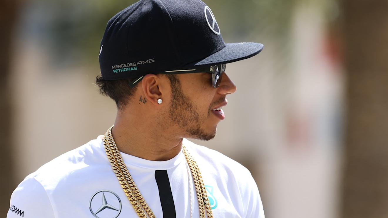 Lewis Hamilton (GBR) Mercedes AMG F1 at Formula One World Championship, Rd4, Bahrain Grand Prix Race, Bahrain International Circuit, Sakhir, Bahrain, Sunday 19  April 2015. © Sutton Motorsport Images