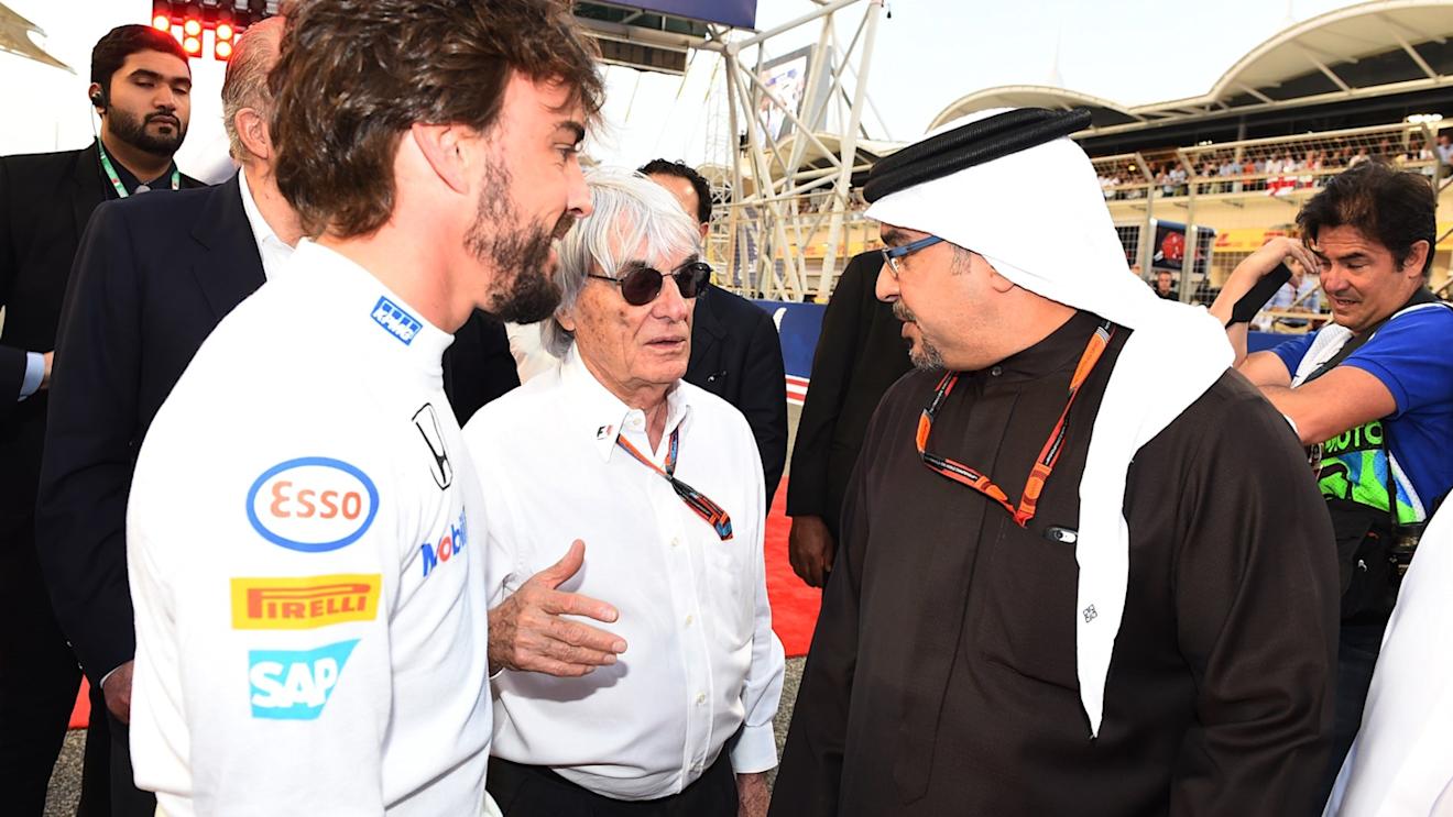 Fernando Alonso (ESP) McLaren, Bernie Ecclestone (GBR) CEO Formula One Group (FOM) and Crown Prince Shaikh Salman bin Hamad Al Khalifa (BRN) on the grid at Formula One World Championship, Rd4, Bahrain Grand Prix Race, Bahrain International Circuit, Sakhir, Bahrain, Sunday 19  April 2015. © Sutton Motorsport Images