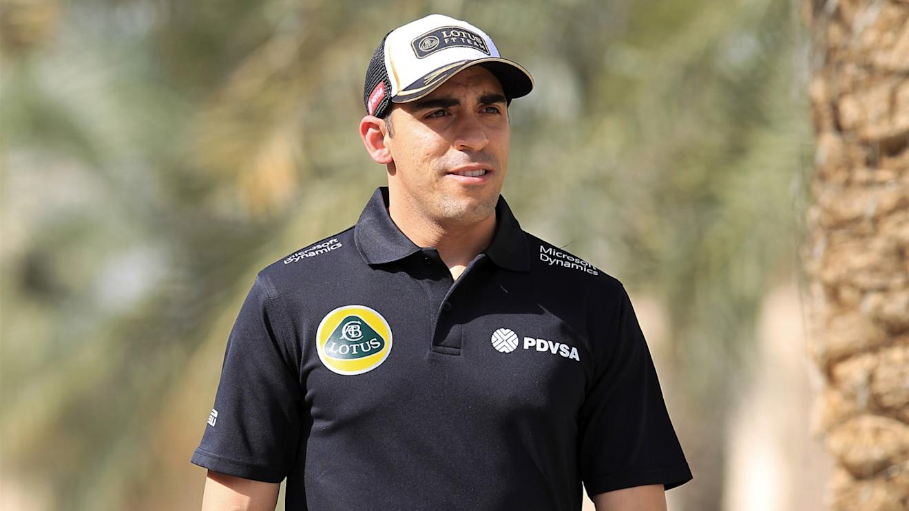 Pastor Maldonado (VEN) Lotus at Formula One World Championship, Rd4, Bahrain Grand Prix Preparations, Bahrain International Circuit, Sakhir, Bahrain, Thursday 16  April 2015. © Sutton Motorsport Images