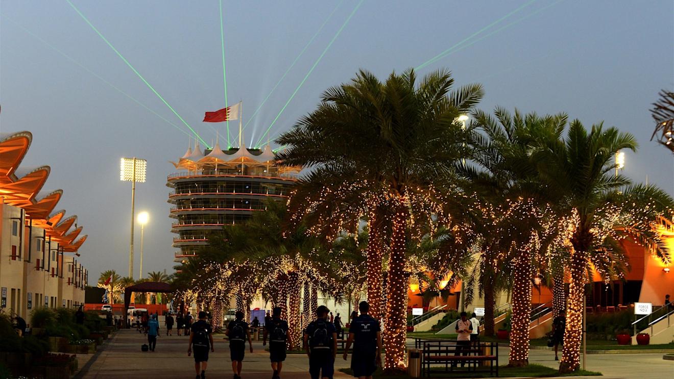 Paddock at night at Formula One World Championship, Rd4, Bahrain Grand Prix Preparations, Bahrain International Circuit, Sakhir, Bahrain, Thursday 16  April 2015. © Sutton Motorsport Images