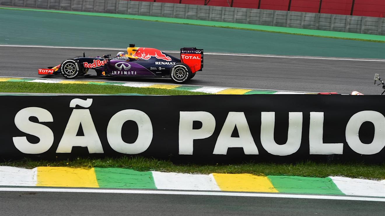 Daniel Ricciardo (AUS) Red Bull Racing RB11 at Formula One World Championship, Rd18, Brazilian Grand Prix, Practice, Interlagos, Sao Paulo, Brazil, Friday 13 November 2015. © Sutton Motorsport Images