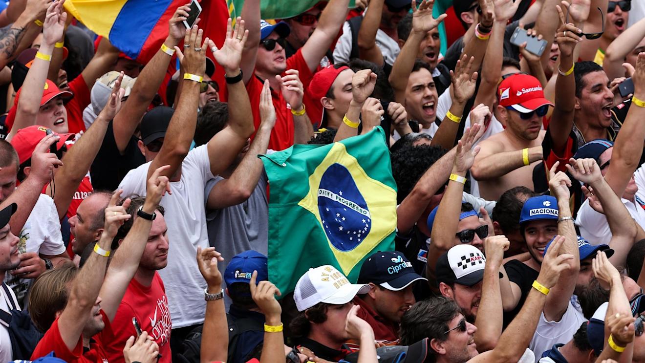 Fans at Formula One World Championship, Rd18, Brazilian Grand Prix, Race, Interlagos, Sao Paulo, Brazil, Sunday 15 November 2015. © Sutton Motorsport Images