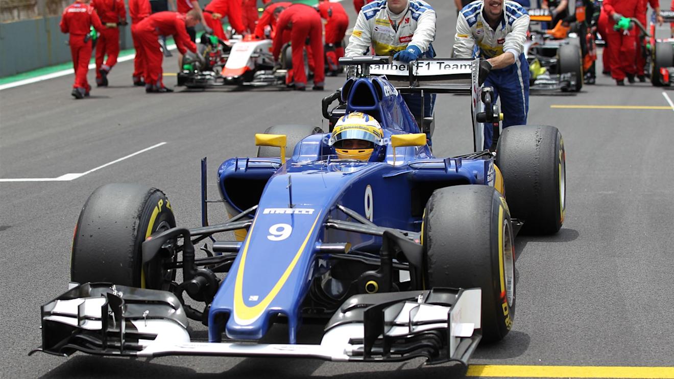 Marcus Ericsson (SWE) Sauber C34 on the grid at Formula One World Championship, Rd18, Brazilian Grand Prix, Race, Interlagos, Sao Paulo, Brazil, Sunday 15 November 2015. © Sutton Motorsport Images