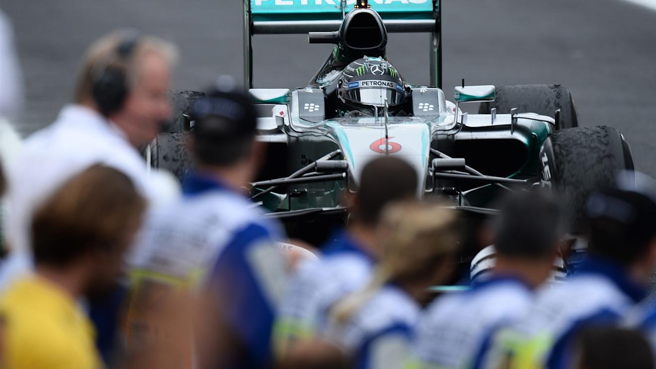 Race winner Nico Rosberg (GER) Mercedes AMG F1 W06 in parc ferme at Formula One World Championship, Rd18, Brazilian Grand Prix, Race, Interlagos, Sao Paulo, Brazil, Sunday 15 November 2015. © Sutton Motorsport Images