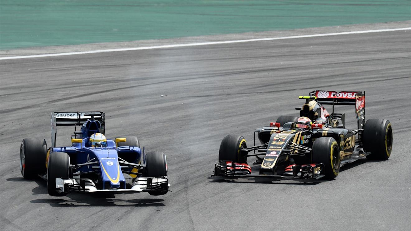 Marcus Ericsson (SWE) Sauber C34 and Pastor Maldonado (VEN) Lotus E23 Hybrid collide at Formula One World Championship, Rd18, Brazilian Grand Prix, Race, Interlagos, Sao Paulo, Brazil, Sunday 15 November 2015. © Sutton Motorsport Images