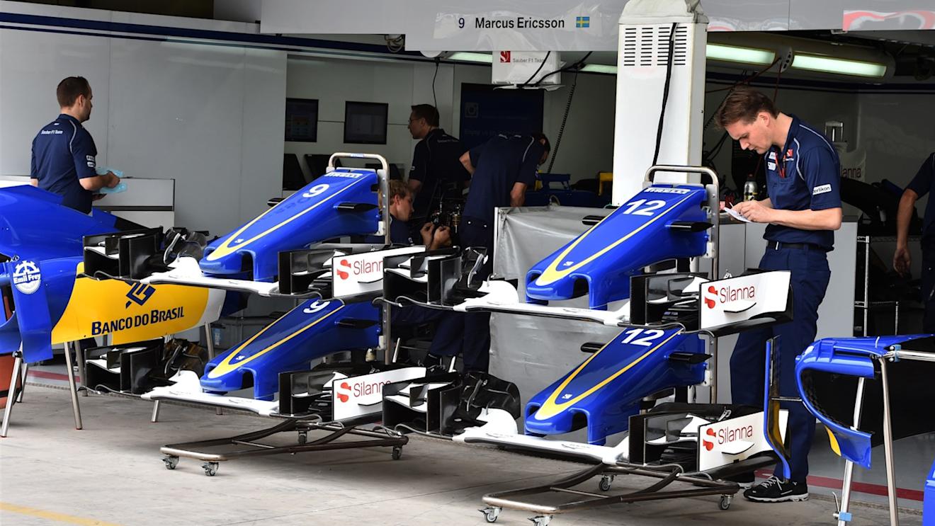 Sauber C34 nose and front wings at Formula One World Championship, Rd18, Brazilian Grand Prix, Preparations, Interlagos, Sao Paulo, Brazil, Thursday 12 November 2015. © Sutton Motorsport Images