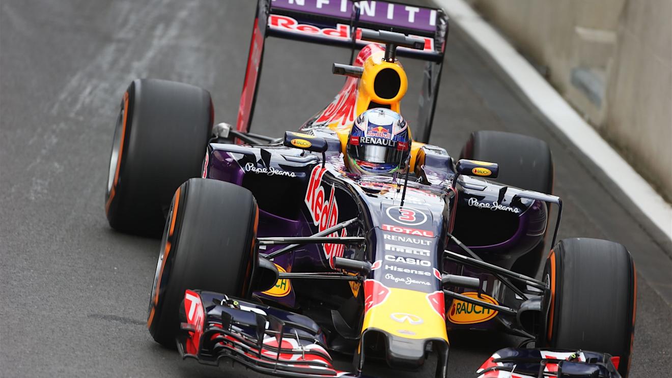 Daniel Ricciardo (AUS) Red Bull Racing RB11 at Formula One World Championship, Rd9, British Grand Prix, Qualifying, Silverstone, England, Saturday 4 July 2015. © Sutton Motorsport Images