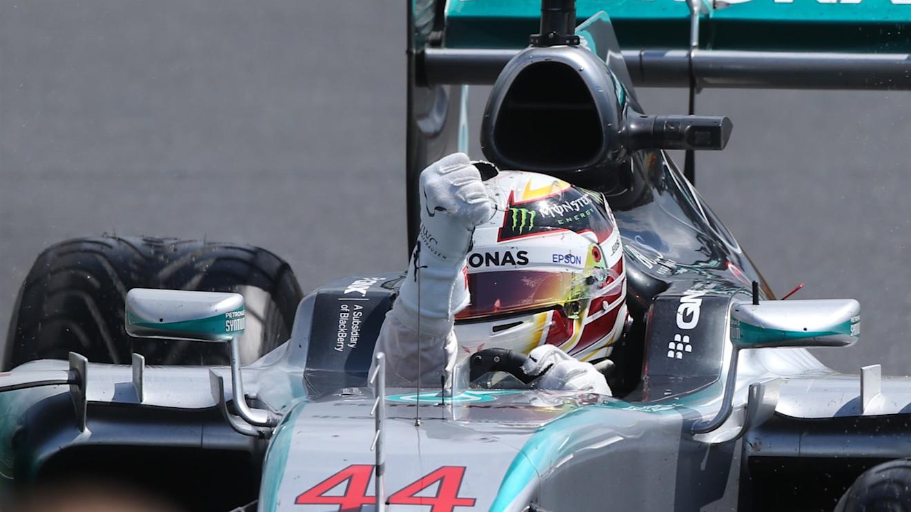 Race winner Lewis Hamilton (GBR) Mercedes AMG F1 W06 celebrates at Formula One World Championship, Rd9, British Grand Prix, Race, Silverstone, England, Sunday 5 July 2015. © Sutton Motorsport Images