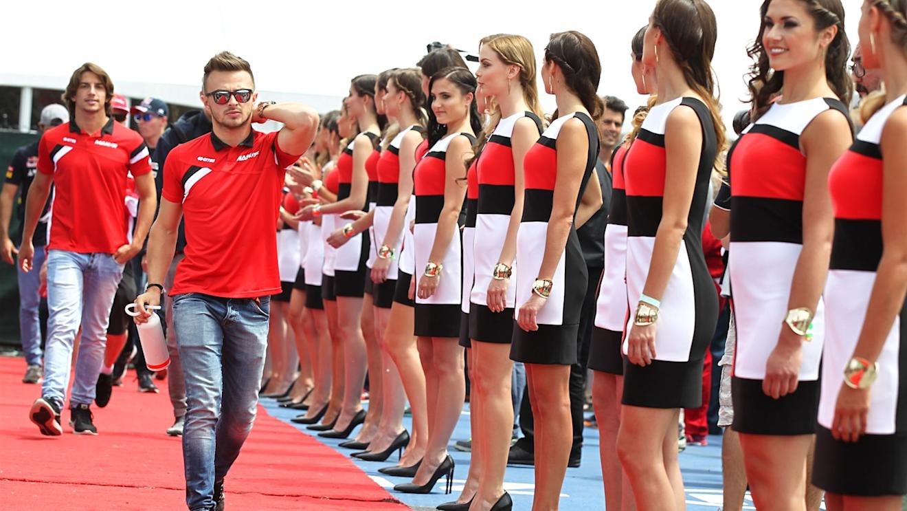 Will Stevens (GBR) Marussia on the drivers parade at Formula One World Championship, Rd7, Canadian Grand Prix, Race, Montreal, Canada, Sunday 7 June 2015. © Sutton Motorsport Images