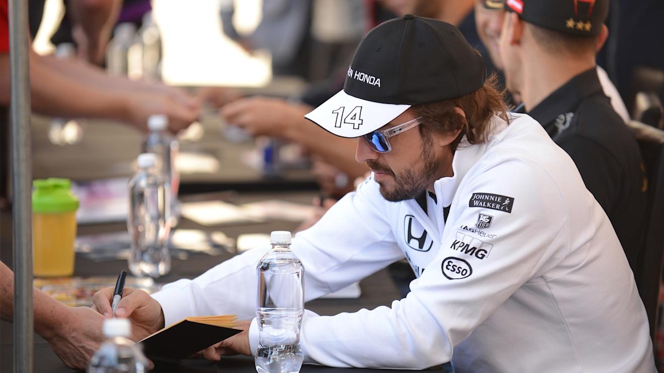 Fernando Alonso (ESP) McLaren signs autographs for the fans at Formula One World Championship, Rd7, Canadian Grand Prix, Preparations, Montreal, Canada, Thursday 4 June 2015. © Sutton Motorsport Images
