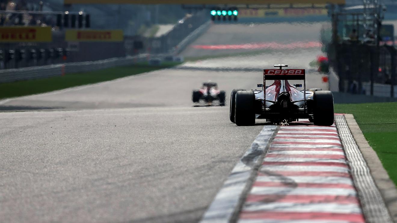 Max Verstappen (NDL) Scuderia Toro Rosso STR10 and sparks at Formula One World Championship, Rd3, Chinese Grand Prix, Practice, Shanghai, China, Friday 10 April 2015. © Sutton Motorsport Images