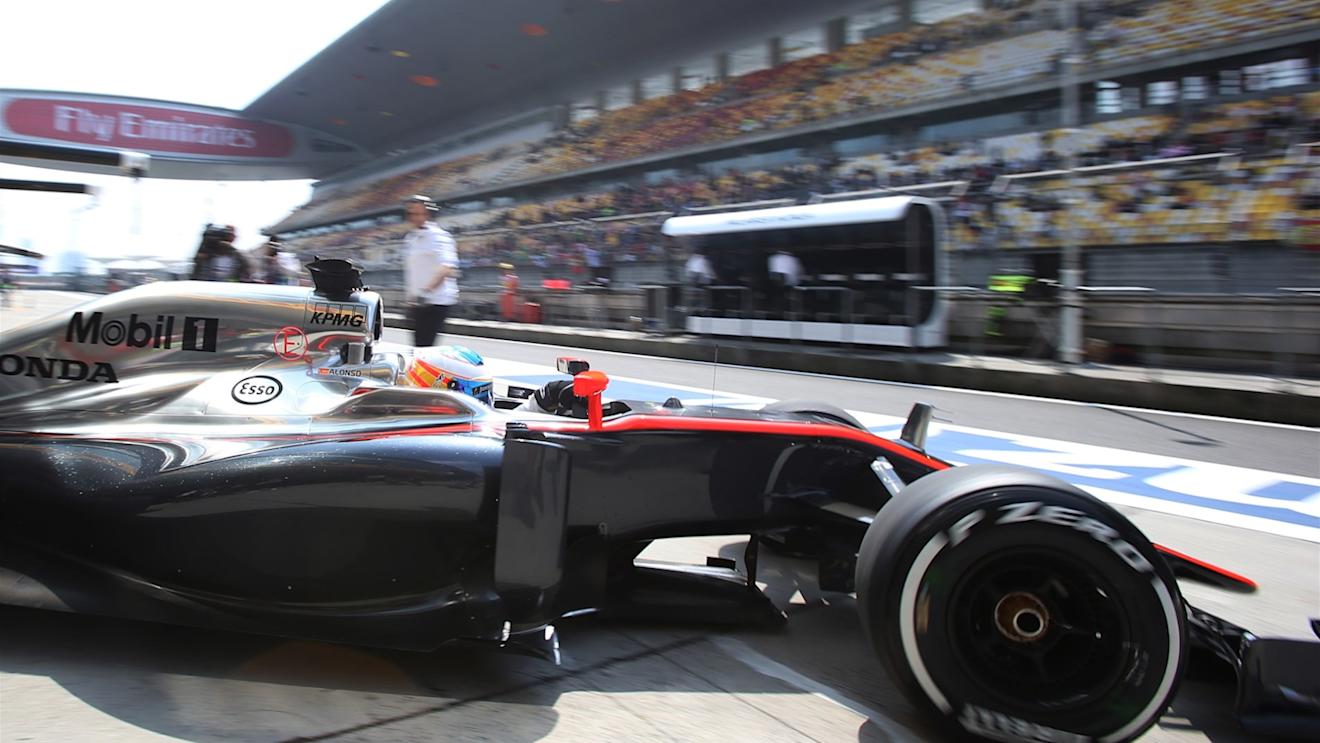 Fernando Alonso (ESP) McLaren MP4-30 at Formula One World Championship, Rd3, Chinese Grand Prix, Practice, Shanghai, China, Friday 10 April 2015. © Sutton Motorsport Images