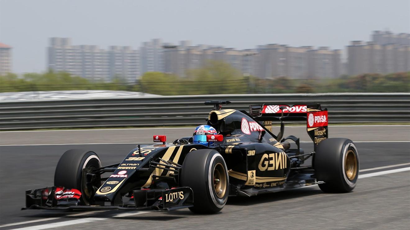 Jolyon Palmer (GBR) Lotus E23 Hybrid at Formula One World Championship, Rd3, Chinese Grand Prix, Practice, Shanghai, China, Friday 10 April 2015. © Sutton Motorsport Images