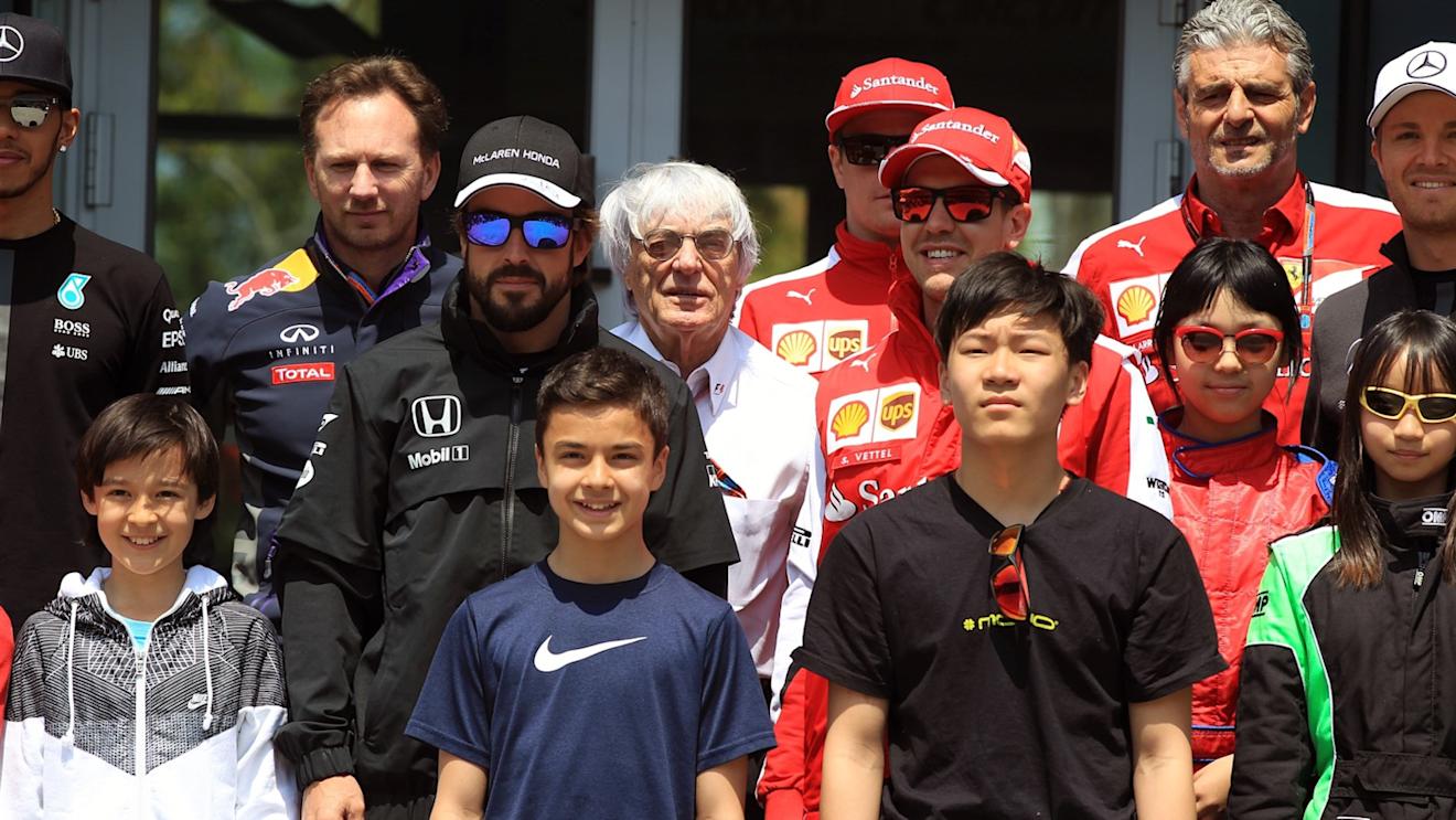 Bernie Ecclestone (GBR) CEO Formula One Group (FOM), Fernando Alonso (ESP) McLaren, Christian Horner (GBR) Red Bull Racing Team Principal, Sebastian Vettel (GER) Ferrari and Maurizio Arrivabene (ITA) Ferrari Team Principal with guests at Formula One World Championship, Rd3, Chinese Grand Prix, Qualifying, Shanghai, China, Saturday 11 April 2015. © Sutton Motorsport Images