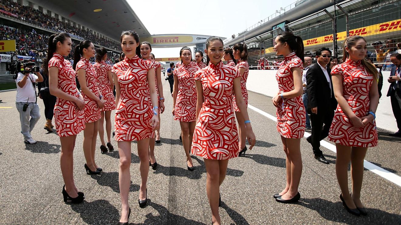 Grid girls at Formula One World Championship, Rd3, Chinese Grand Prix, Race, Shanghai, China, Sunday 12 April 2015. © Sutton Motorsport Images
