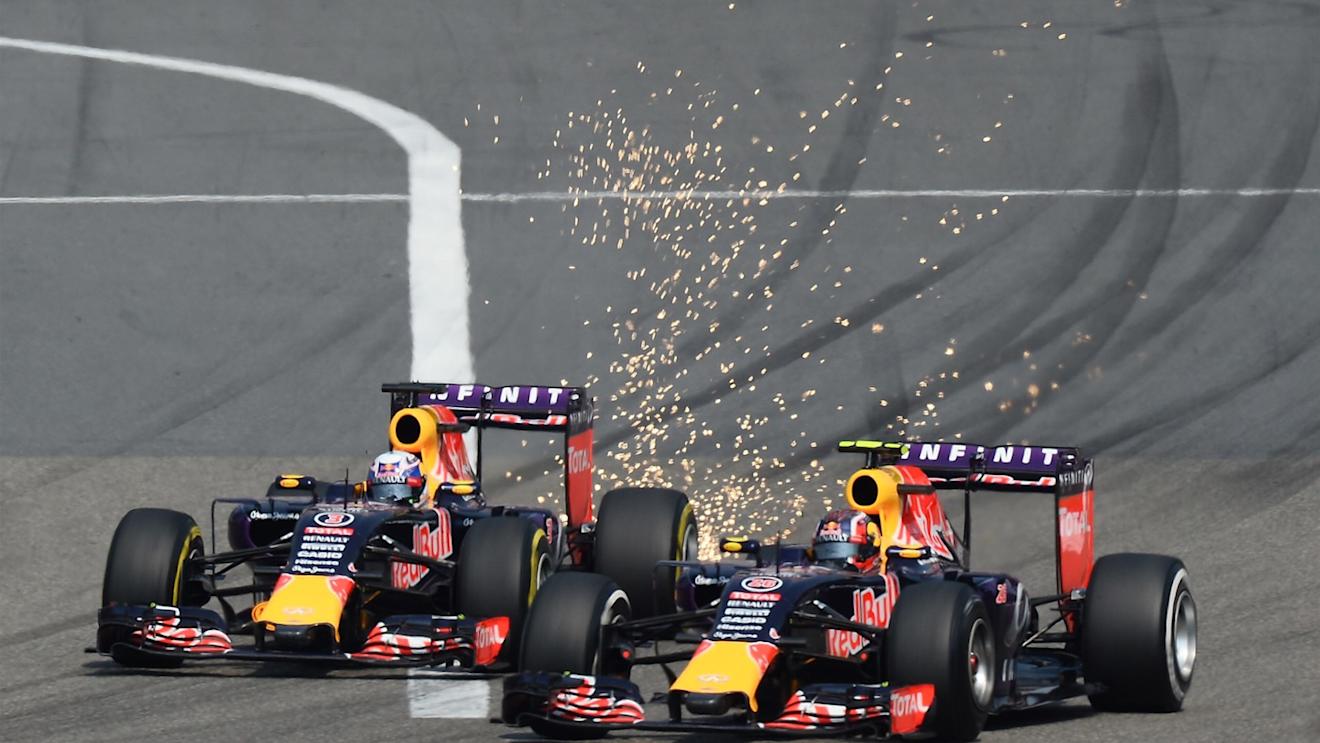Daniel Ricciardo (AUS) Red Bull Racing RB11 and Daniil Kvyat (RUS) Red Bull Racing RB11 battle at Formula One World Championship, Rd3, Chinese Grand Prix, Race, Shanghai, China, Sunday 12 April 2015. © Sutton Motorsport Images
