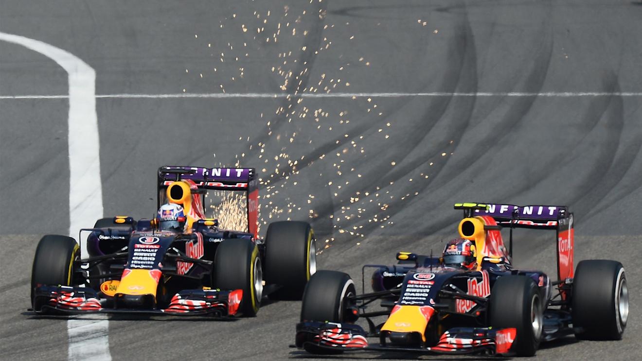 Daniel Ricciardo (AUS) Red Bull Racing RB11 and Daniil Kvyat (RUS) Red Bull Racing RB11 at Formula One World Championship, Rd3, Chinese Grand Prix, Race, Shanghai, China, Sunday 12 April 2015. © Sutton Motorsport Images