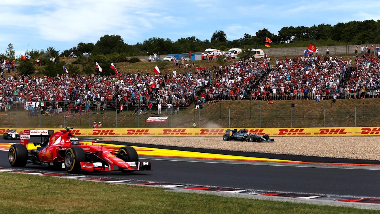 Lewis Hamilton (GBR) Mercedes AMG F1 W06 goes through the gravel on lap 1 at Formula One World Championship, Rd10, Hungarian Grand Prix, Race, Hungaroring, Hungary, Sunday 26 July 2015. © Sutton Motorsport Images