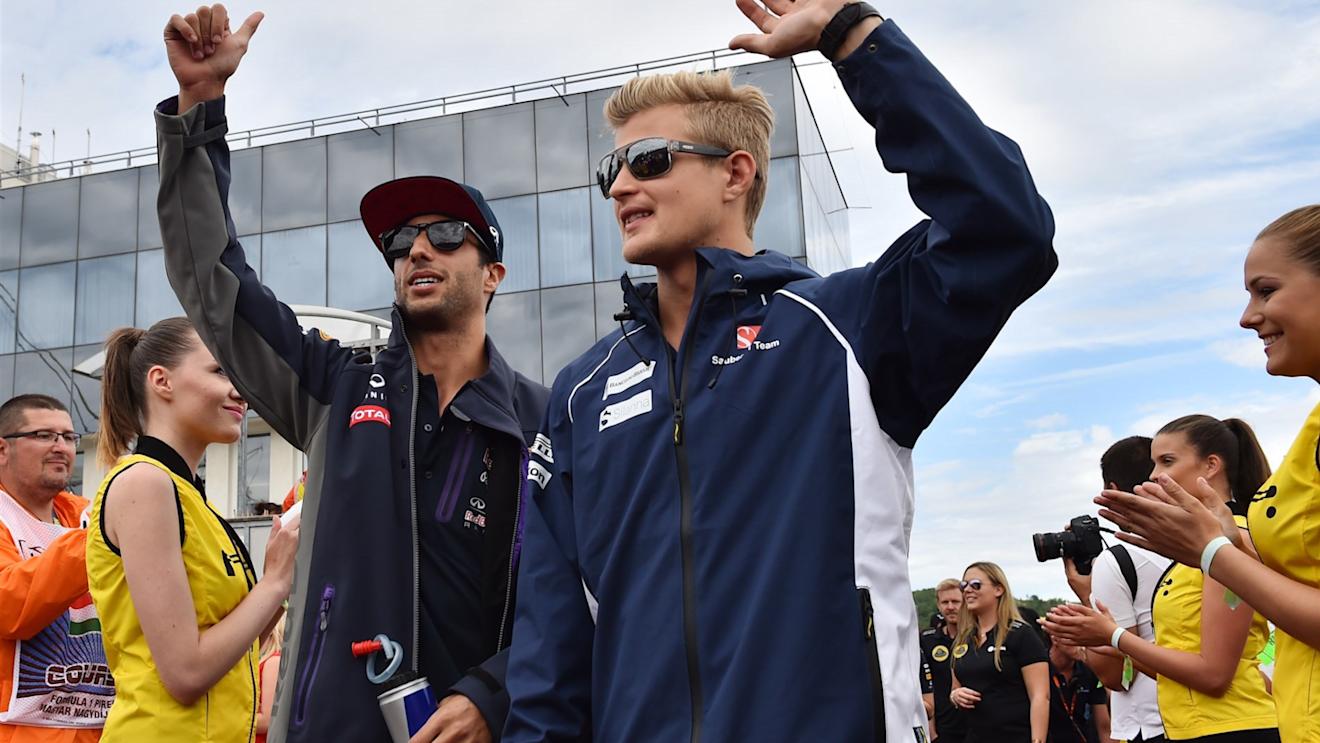 Daniel Ricciardo (AUS) Red Bull Racing and Marcus Ericsson (SWE) Sauber on the drivers parade at Formula One World Championship, Rd10, Hungarian Grand Prix, Race, Hungaroring, Hungary, Sunday 26 July 2015. © Sutton Motorsport Images