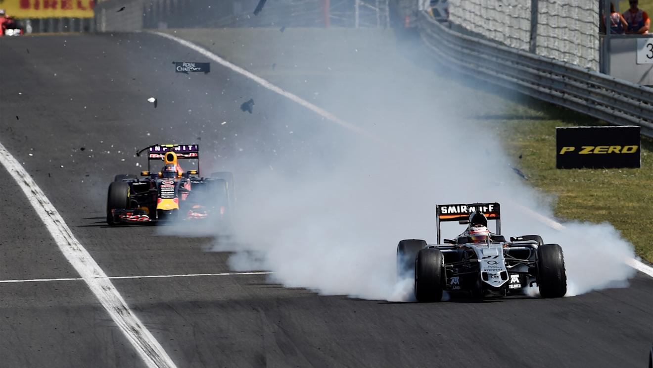 Nico Hulkenberg (GER) Force India VJM08 loses his front wing at Formula One World Championship, Rd10, Hungarian Grand Prix, Race, Hungaroring, Hungary, Sunday 26 July 2015. © Sutton Motorsport Images