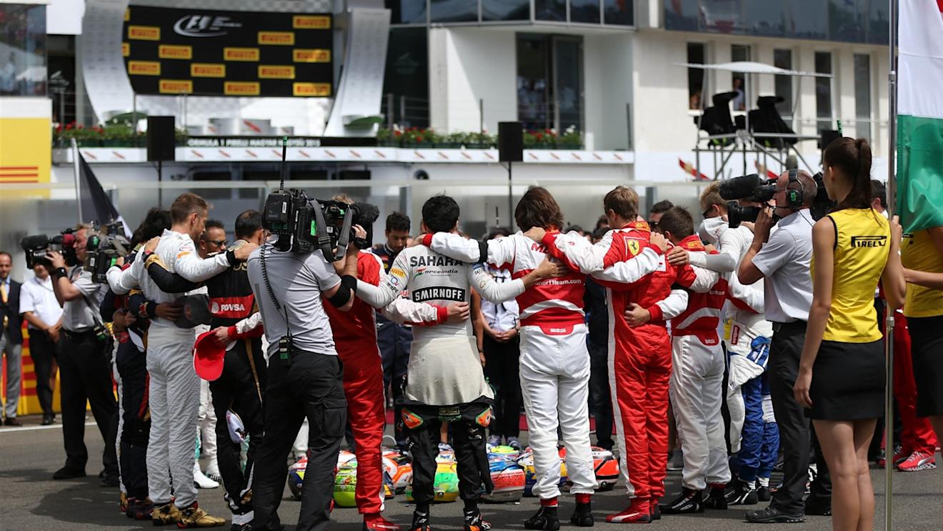 Respects paid to Jules Bianchi on the grid at Formula One World Championship, Rd10, Hungarian Grand Prix, Race, Hungaroring, Hungary, Sunday 26 July 2015. © Sutton Motorsport Images
