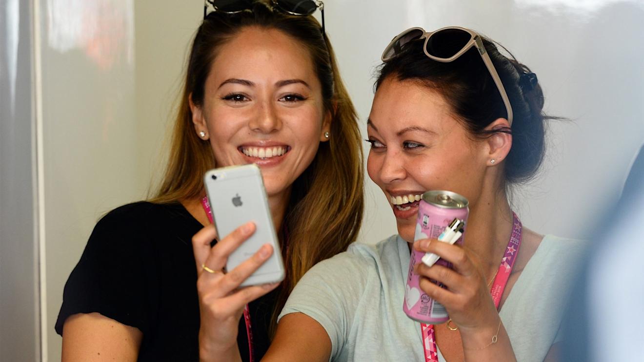 Jessica Michibata (JPN) wife of Jenson Button (GBR) McLaren at Formula One World Championship, Rd12, Italian Grand Prix, Practice, Monza, Italy, Friday 4  September 2015. © Sutton Motorsport Images