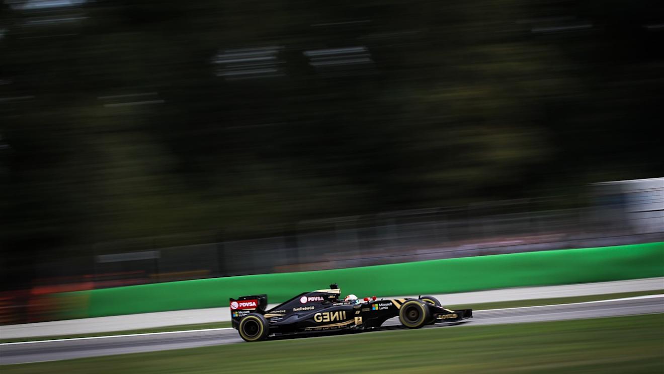 Romain Grosjean (FRA) Lotus E23 Hybrid at Formula One World Championship, Rd12, Italian Grand Prix, Practice, Monza, Italy, Friday 4  September 2015. © Sutton Motorsport Images