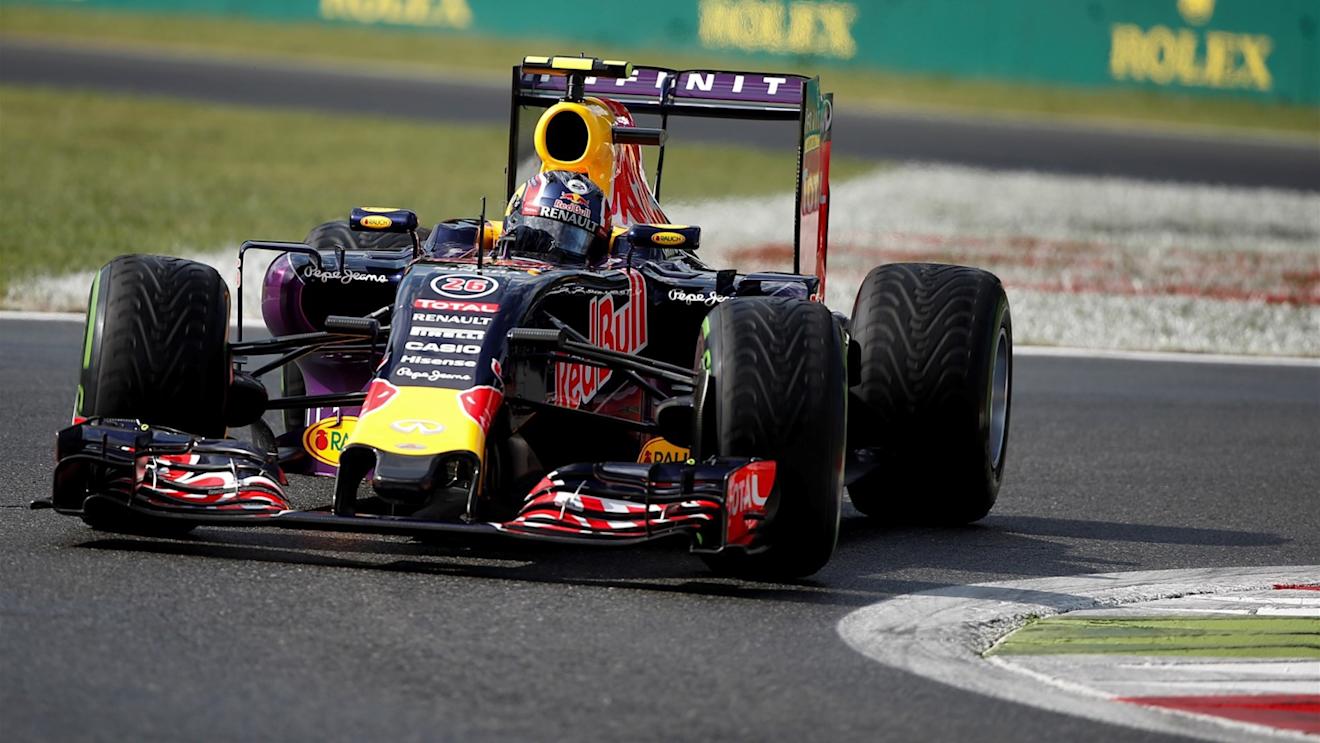 Daniil Kvyat (RUS) Red Bull Racing RB11 at Formula One World Championship, Rd12, Italian Grand Prix, Qualifying, Monza, Italy, Saturday 5  September 2015. © Sutton Motorsport Images