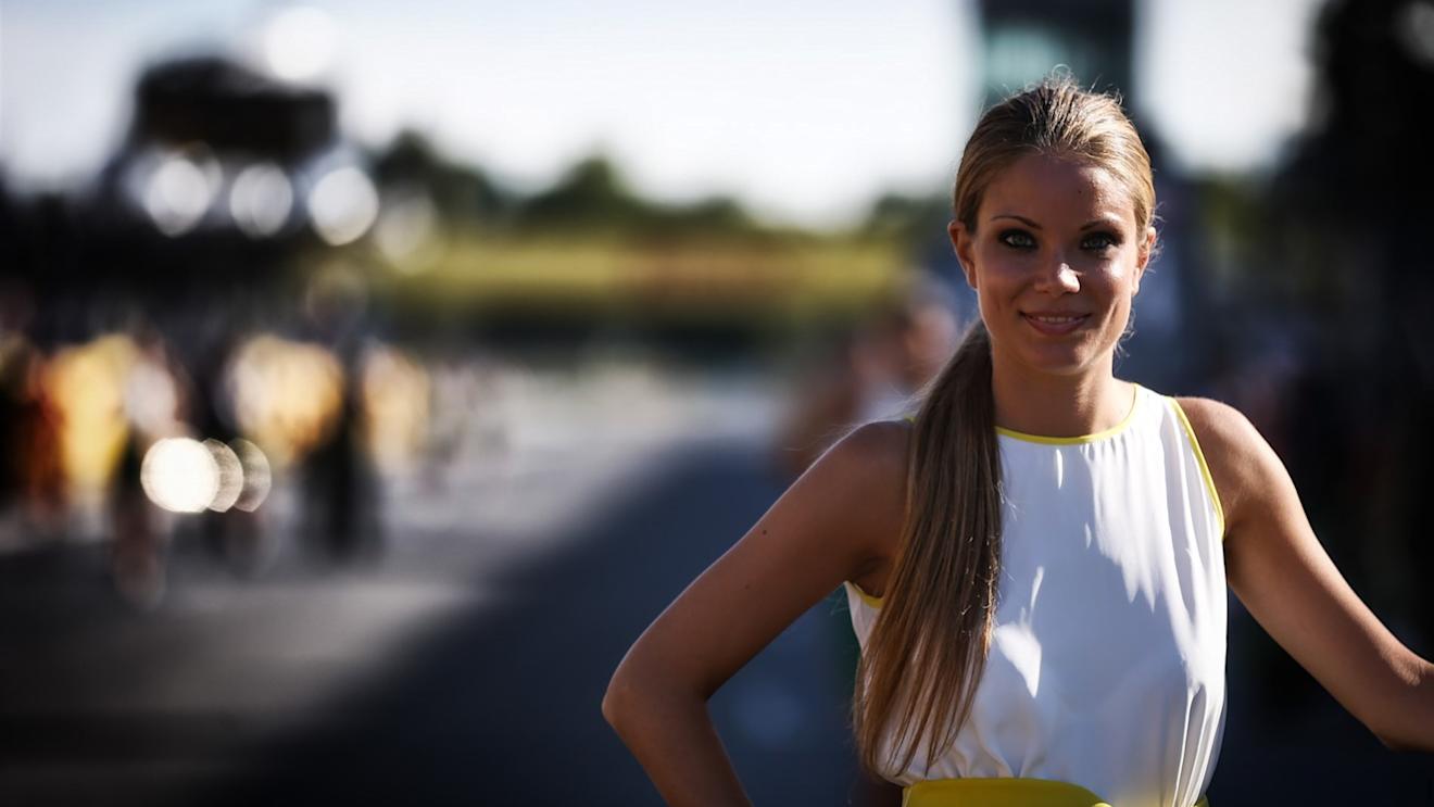 Grid girl at Formula One World Championship, Rd12, Italian Grand Prix, Qualifying, Monza, Italy, Saturday 5  September 2015. © Sutton Motorsport Images