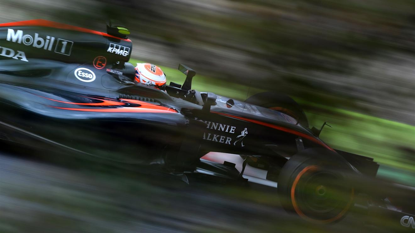 Jenson Button (GBR) McLaren MP4-30 at Formula One World Championship, Rd14, Japanese Grand Prix, Qualifying, Suzuka, Japan, Saturday 26 September 2015. © Sutton Motorsport Images