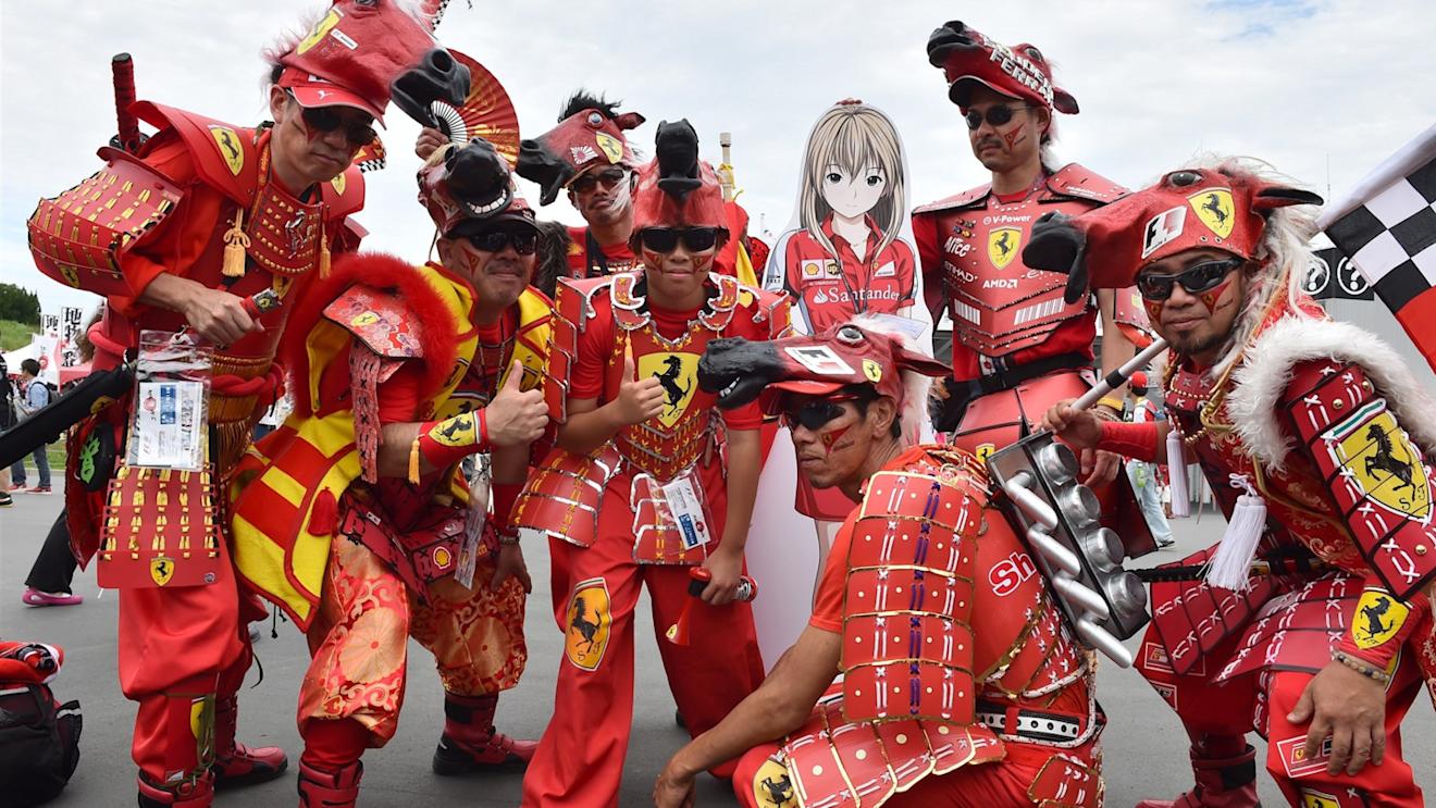 Ferrari fans at Formula One World Championship, Rd14, Japanese Grand Prix, Race, Suzuka, Japan, Sunday 27 September 2015. © Sutton Motorsport Images