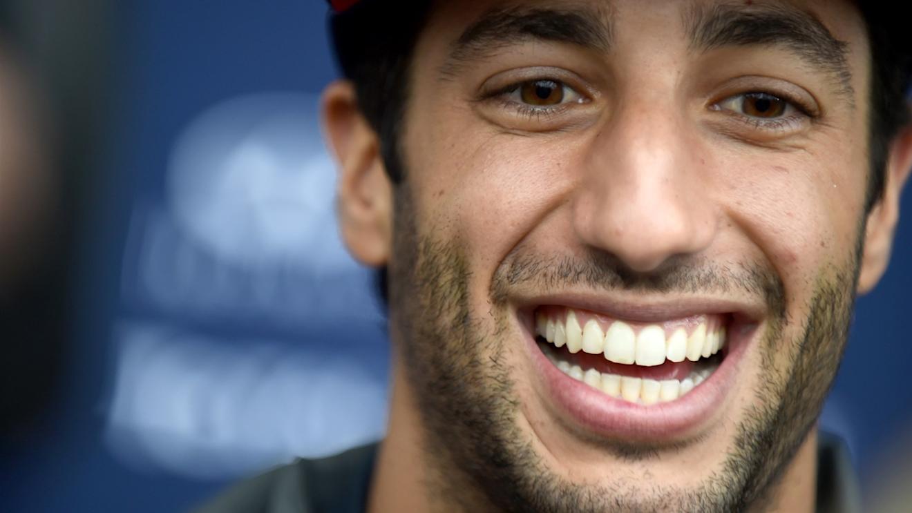 Daniel Ricciardo (AUS) Red Bull Racing at Formula One World Championship, Rd14, Japanese Grand Prix, Preparations, Suzuka, Japan, Thursday 24 September 2015. © Sutton Motorsport Images