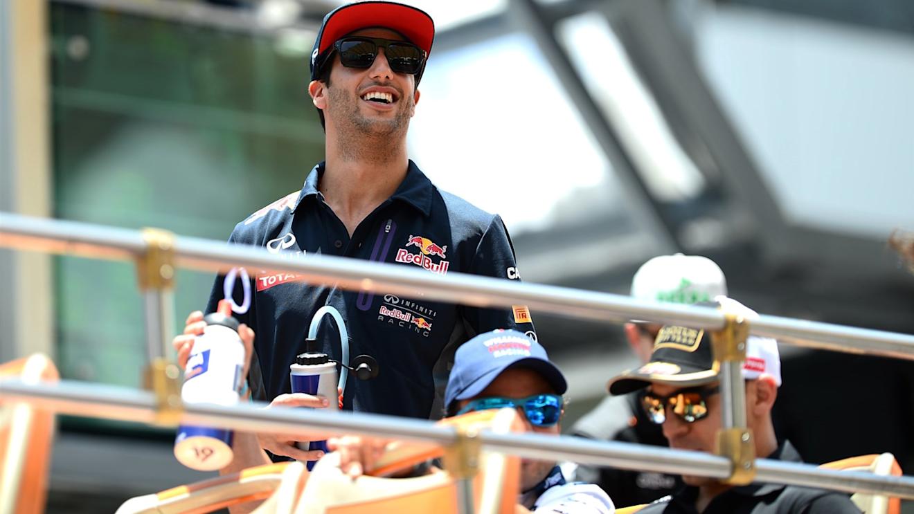 Daniel Ricciardo (AUS) Red Bull Racing on the drivers parade at Formula One World Championship, Rd2, Malaysian Grand Prix, Race, Sepang, Malaysia, Sunday 29 March 2015. © Sutton Motorsport Images