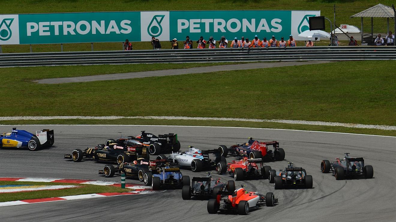 Start at Formula One World Championship, Rd2, Malaysian Grand Prix, Race, Sepang, Malaysia, Sunday 29 March 2015. © Sutton Motorsport Images