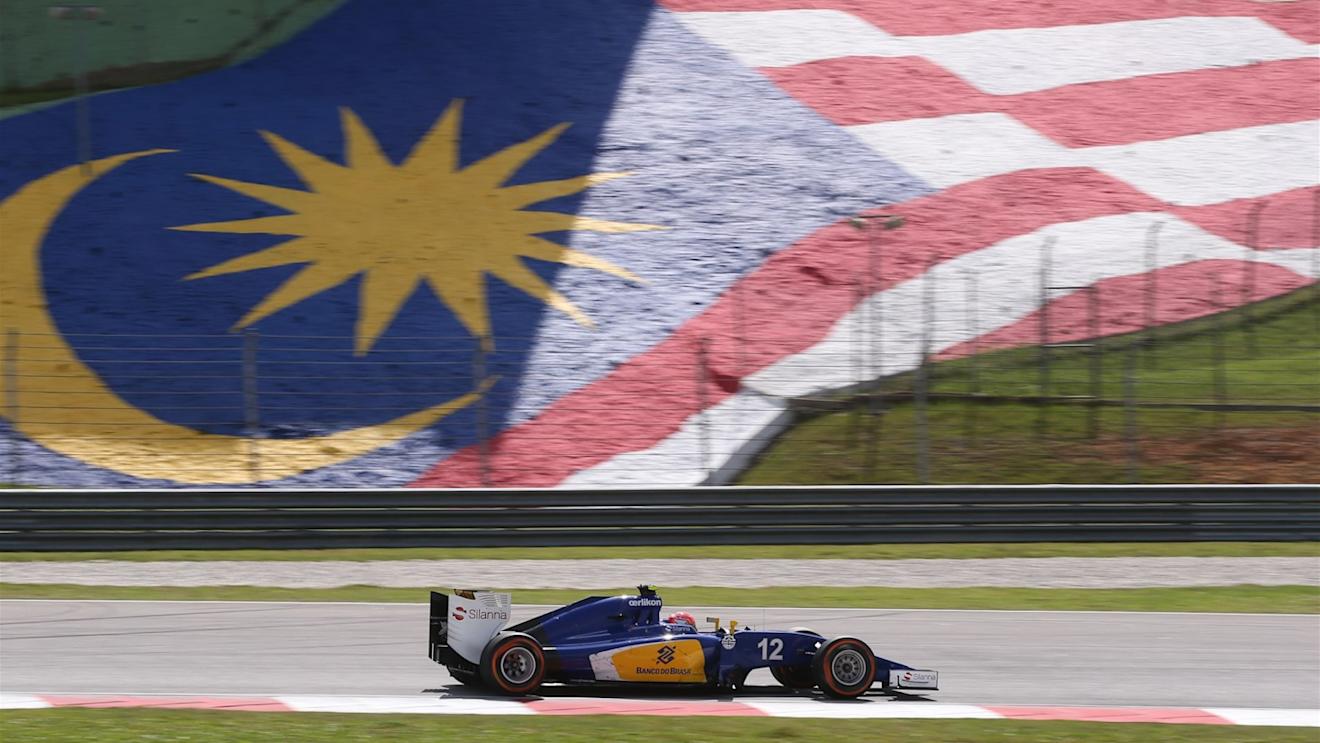 Felipe Nasr (BRA) Sauber C34 at Formula One World Championship, Rd2, Malaysian Grand Prix, Race, Sepang, Malaysia, Sunday 29 March 2015. © Sutton Motorsport Images