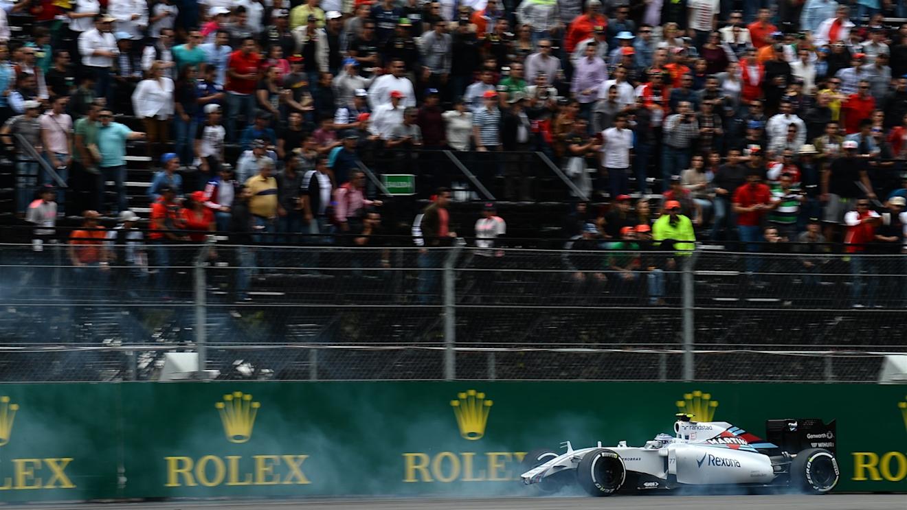 Valtteri Bottas (FIN) Williams FW37 spins at Formula One World Championship, Rd17, Mexican Grand Prix, Practice, Circuit Hermanos Rodriguez, Mexico City, Mexico, Friday 30 October 2015. © Sutton Motorsport Images