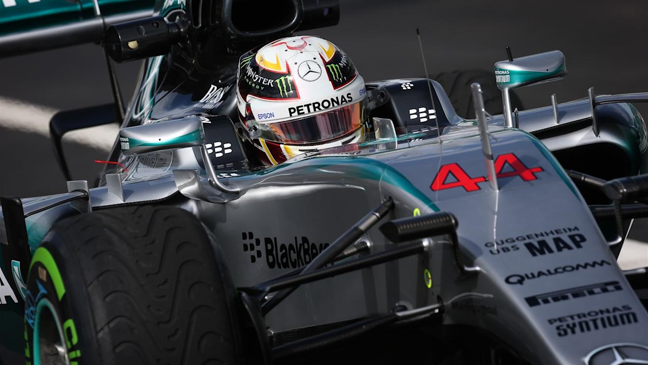 Lewis Hamilton (GBR) Mercedes AMG F1 W06 at Formula One World Championship, Rd17, Mexican Grand Prix, Practice, Circuit Hermanos Rodriguez, Mexico City, Mexico, Friday 30 October 2015. © Sutton Motorsport Images