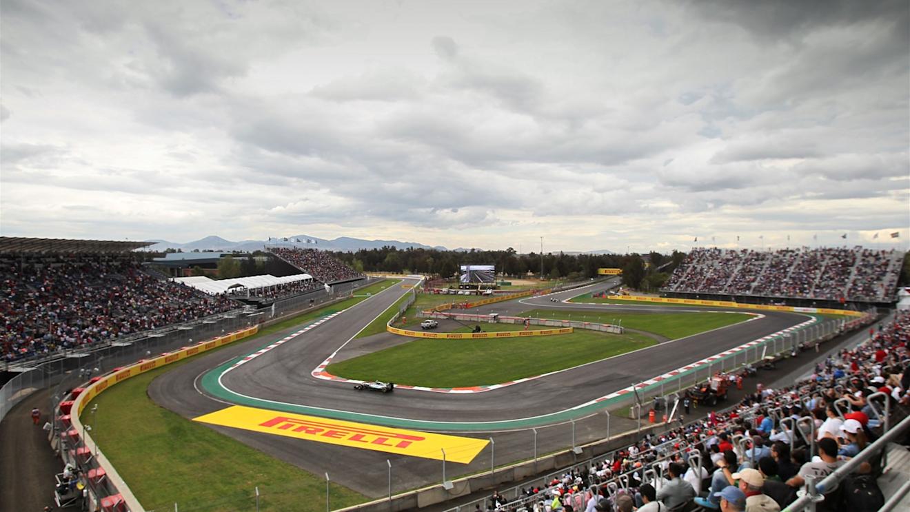 Lewis Hamilton (GBR) Mercedes AMG F1 W06 at Formula One World Championship, Rd17, Mexican Grand Prix, Practice, Circuit Hermanos Rodriguez, Mexico City, Mexico, Friday 30 October 2015. © Sutton Motorsport Images