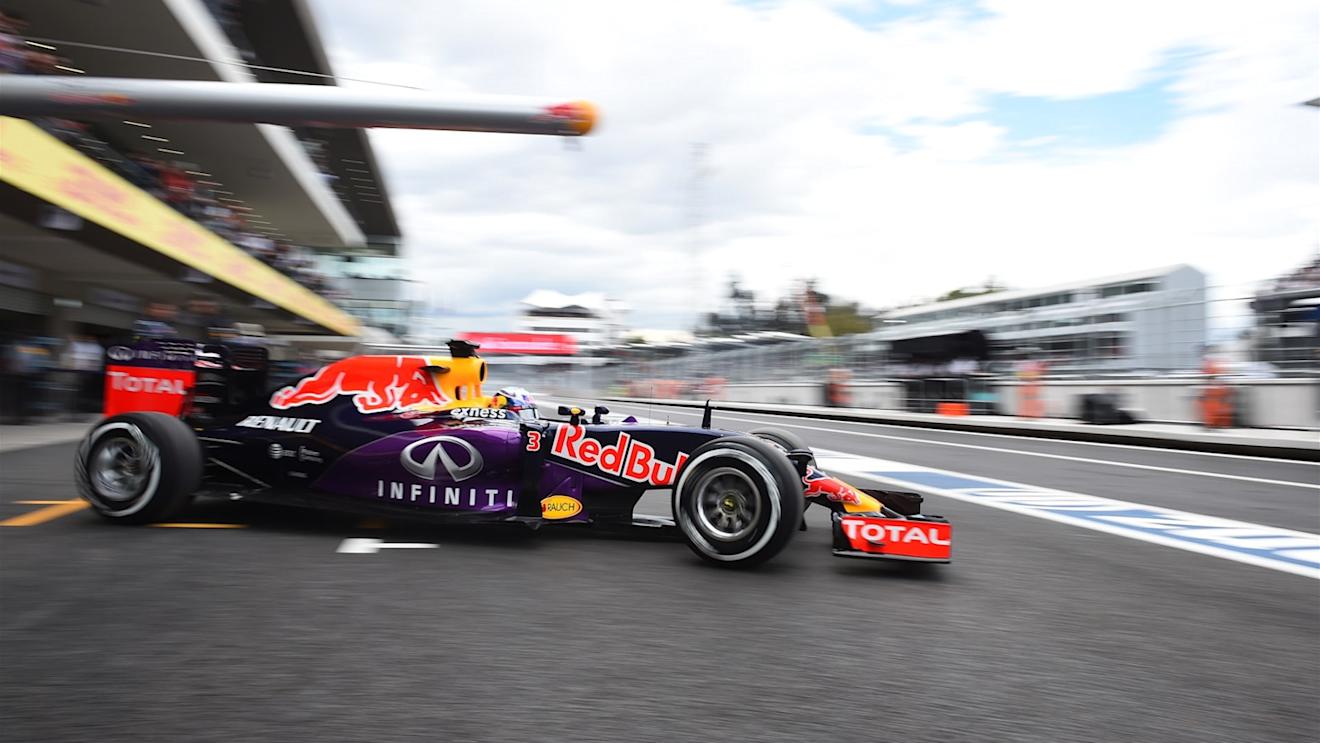 Daniel Ricciardo (AUS) Red Bull Racing RB11 at Formula One World Championship, Rd17, Mexican Grand Prix, Practice, Circuit Hermanos Rodriguez, Mexico City, Mexico, Friday 30 October 2015. © Sutton Motorsport Images