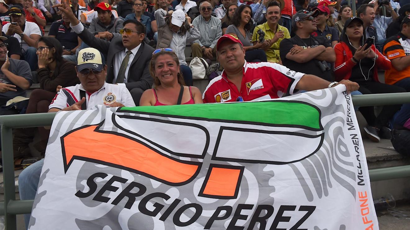 Sergio Perez (MEX) Force India fans and banner at Formula One World Championship, Rd17, Mexican Grand Prix, Practice, Circuit Hermanos Rodriguez, Mexico City, Mexico, Friday 30 October 2015. © Sutton Motorsport Images