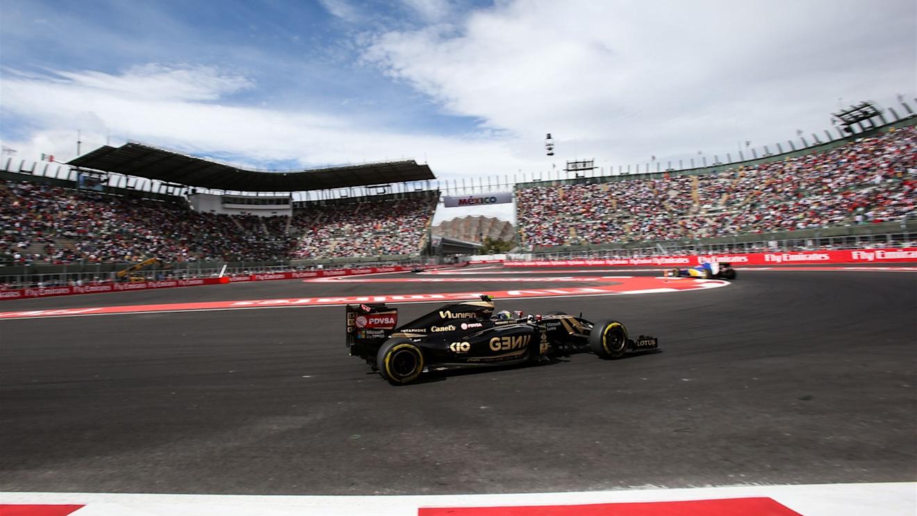 Pastor Maldonado (VEN) Lotus E23 Hybrid at Formula One World Championship, Rd17, Mexican Grand Prix, Qualifying, Circuit Hermanos Rodriguez, Mexico City, Mexico, Saturday 31 October 2015. © Sutton Motorsport Images