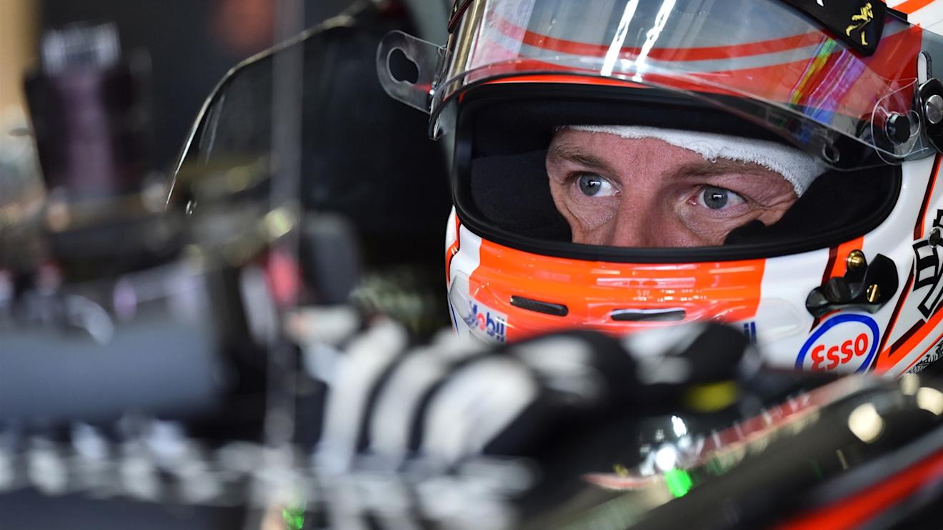 Jenson Button (GBR) McLaren MP4-30 at Formula One World Championship, Rd17, Mexican Grand Prix, Qualifying, Circuit Hermanos Rodriguez, Mexico City, Mexico, Saturday 31 October 2015. © Sutton Motorsport Images