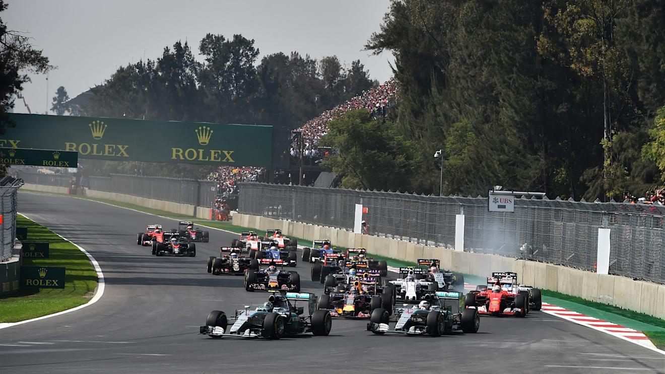 Nico Rosberg (GER) Mercedes AMG F1 W06 leads Lewis Hamilton (GBR) Mercedes AMG F1 W06 at the start of the race at Formula One World Championship, Rd17, Mexican Grand Prix, Race, Circuit Hermanos Rodriguez, Mexico City, Mexico, Sunday 1  November 2015. © Sutton Motorsport Images
