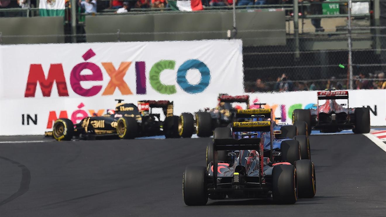 Rear action at Formula One World Championship, Rd17, Mexican Grand Prix, Race, Circuit Hermanos Rodriguez, Mexico City, Mexico, Sunday 1  November 2015. © Sutton Motorsport Images