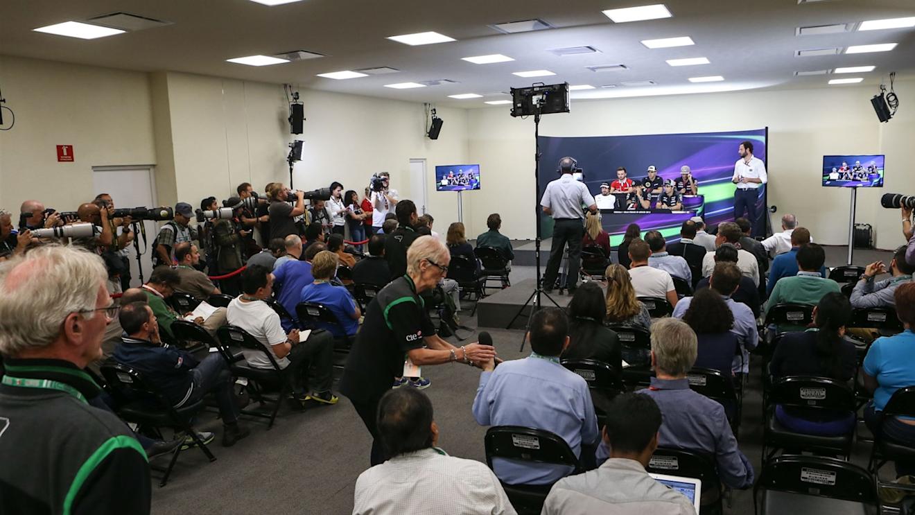 Journalists during the press conference at Formula One World Championship, Rd17, Mexican Grand Prix, Preparations, Circuit Hermanos Rodriguez, Mexico City, Mexico, Thursday 29 October 2015. © Sutton Motorsport Images