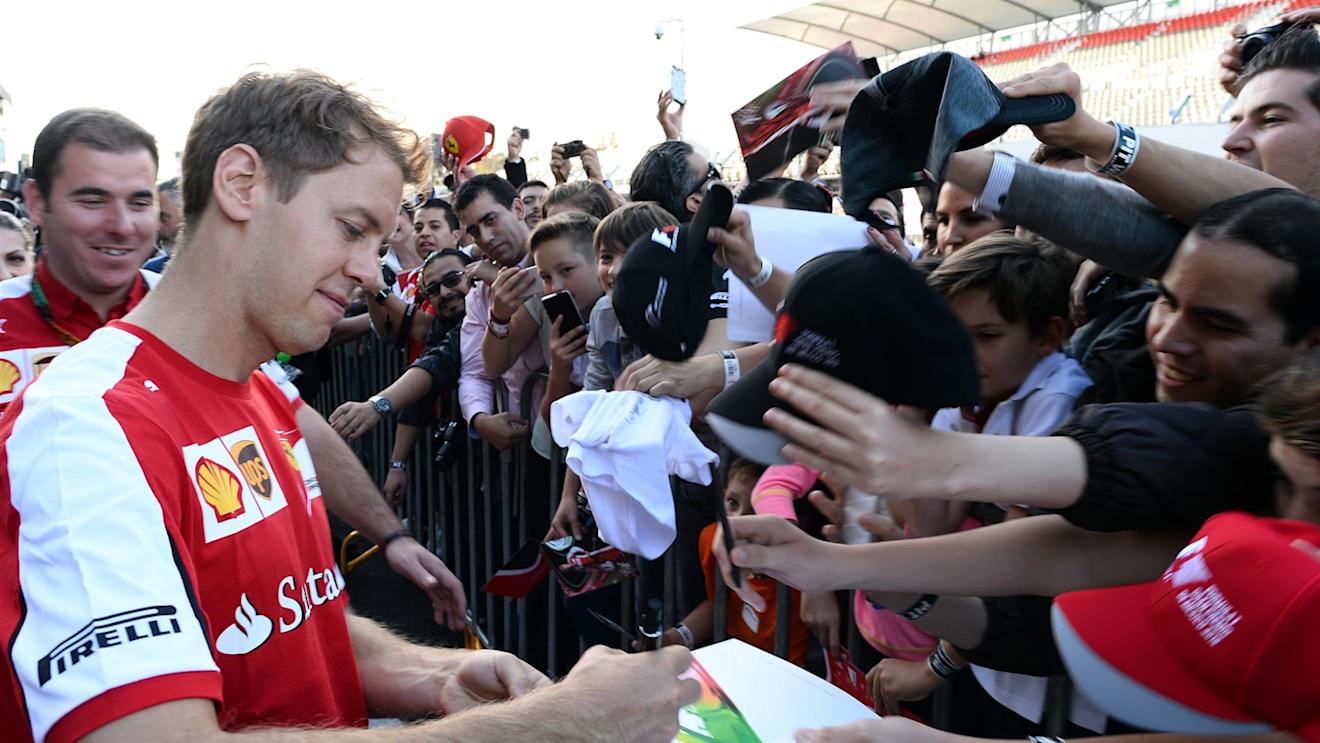 Sebastian Vettel (GER) Ferrari signs autographs for the fans at Formula One World Championship, Rd17, Mexican Grand Prix, Preparations, Circuit Hermanos Rodriguez, Mexico City, Mexico, Thursday 29 October 2015. © Sutton Motorsport Images